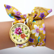 Load image into Gallery viewer, Ladies flower cloth Watch