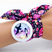 Load image into Gallery viewer, Ladies flower cloth Watch