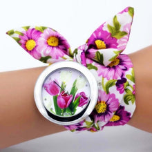 Load image into Gallery viewer, Ladies flower cloth Watch