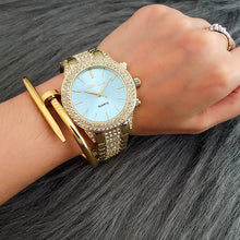 Load image into Gallery viewer, Smal diamond Watch